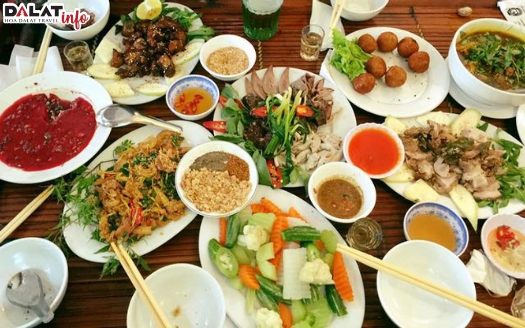 Vườn Nhãn - Bia Hơi & Các Món Nhậu ở Hà Nội