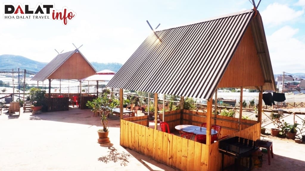 Dưới chân núi Langbiang có rất nhiều những hàng quán ăn ngon nổi tiếng