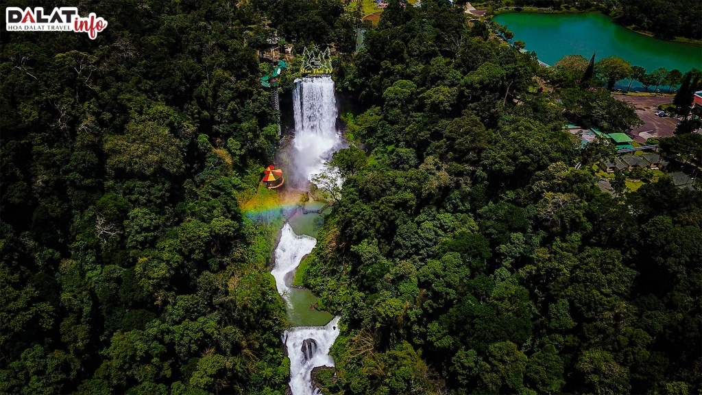 Dambri là thác nước cao nhất tỉnh Lâm Đồng