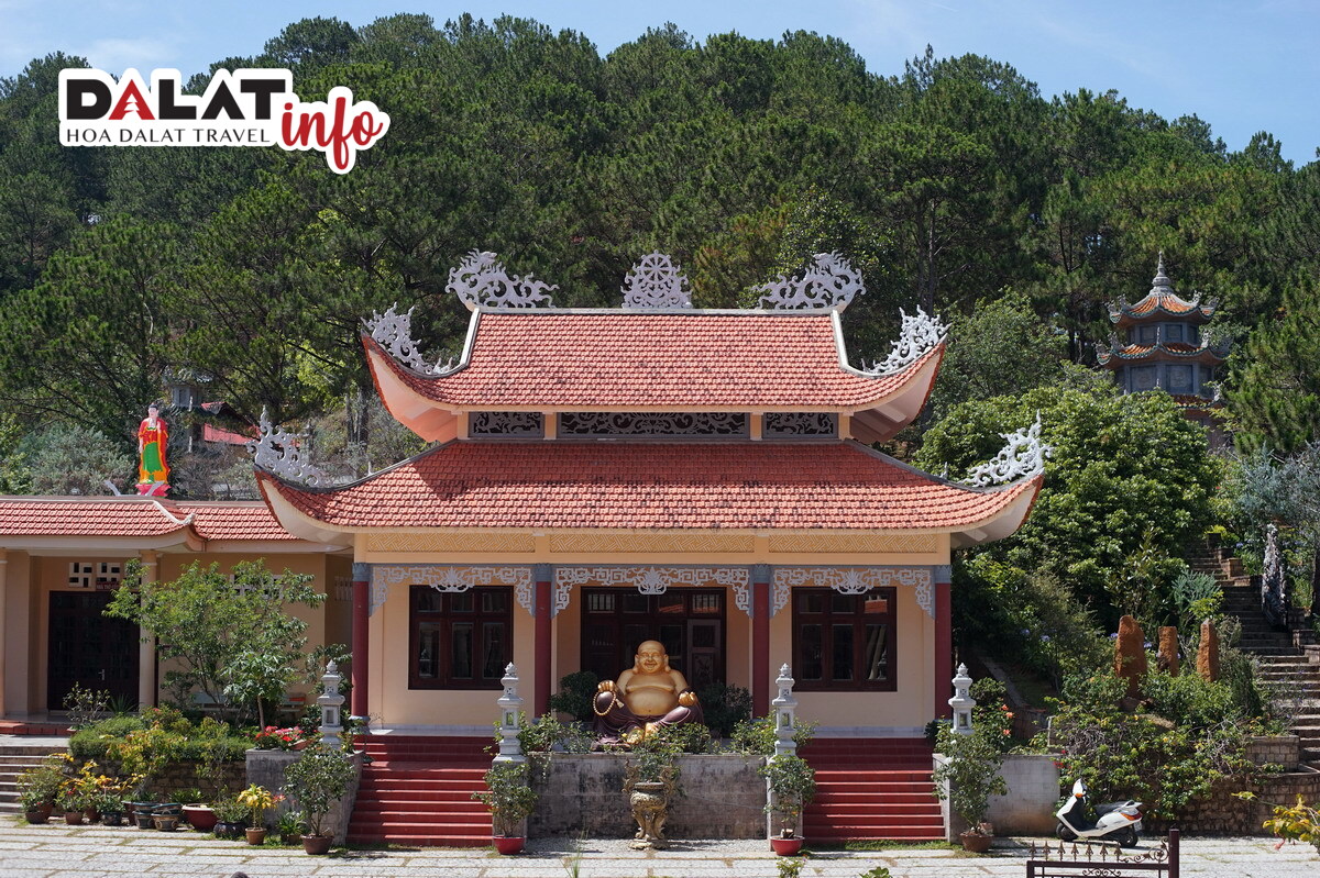 Khám phá những điểm đặc sắc tại chùa Linh Phong Đà Lạt