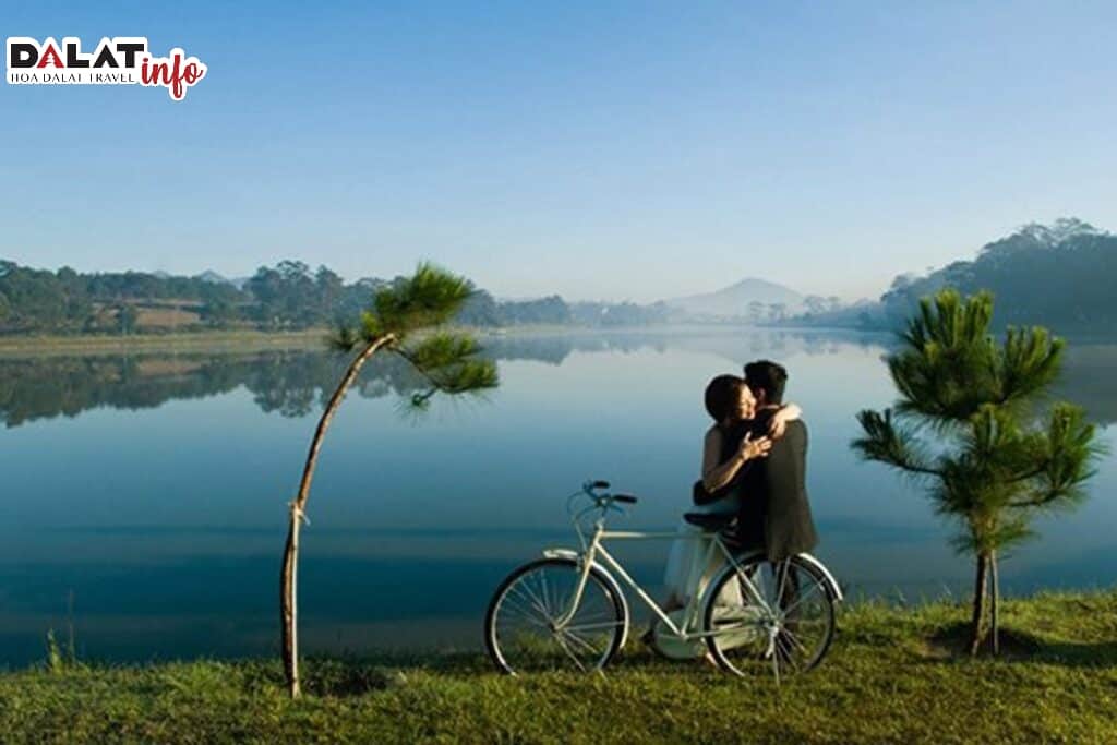 Hồ Xuân Hương biểu tượng vẻ đẹp của thành phố Đà Lạt
