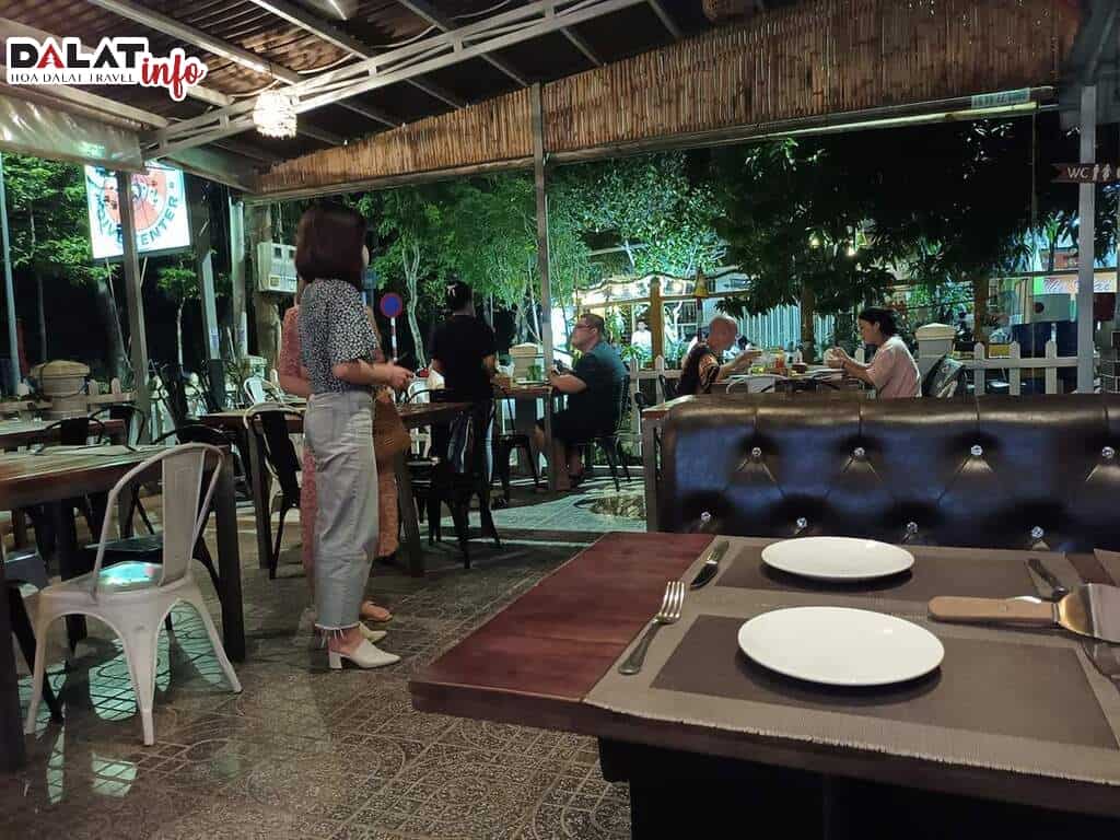 Một quán bar cực kì nổi tiếng tại Côn Đảo
