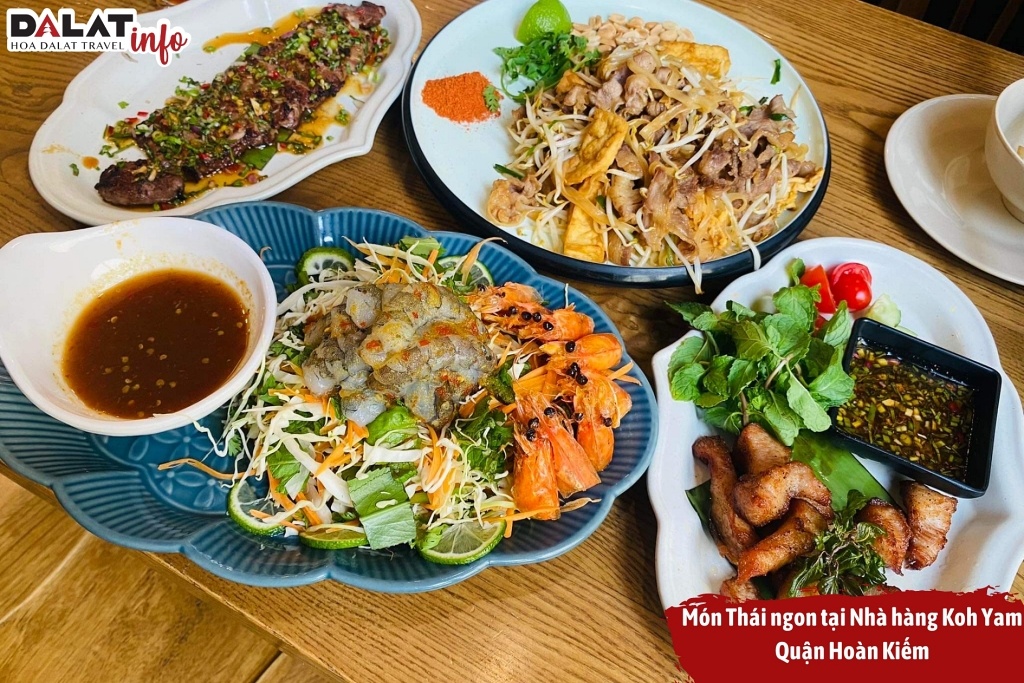 Thực đơn Koh Yam đa dạng với các món Thái đặc sắc
